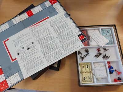Intrigue - Universal Games