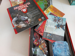 Monolith Arena-Pegasus Spiele-gebraucht-deutsch-2-4